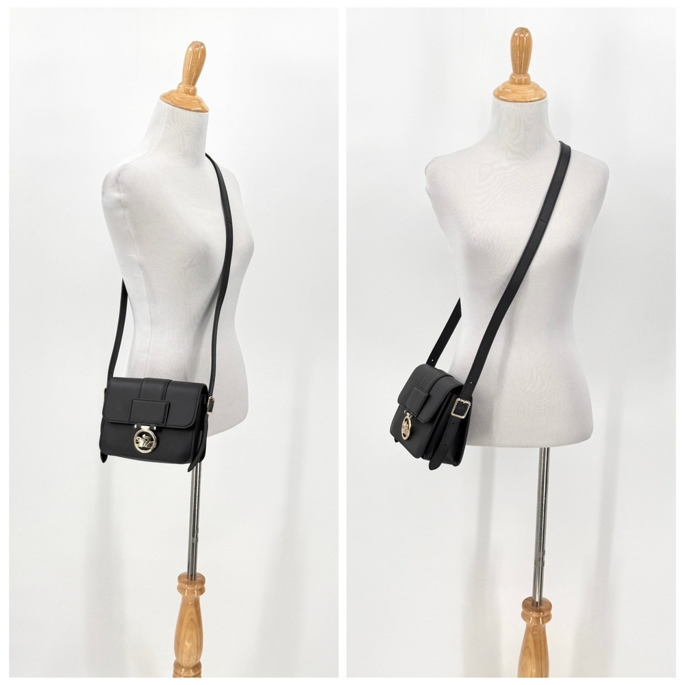 LONGCHAMP Box-Trot Leather Crossbody Bag Black Gold Medallion Flap Classic Small - Picture 4 of 16
